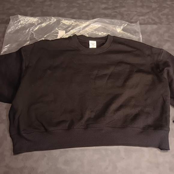 NEW! Augusta Sportswear Black Crew Neck Sweater - Picture 4 of 9